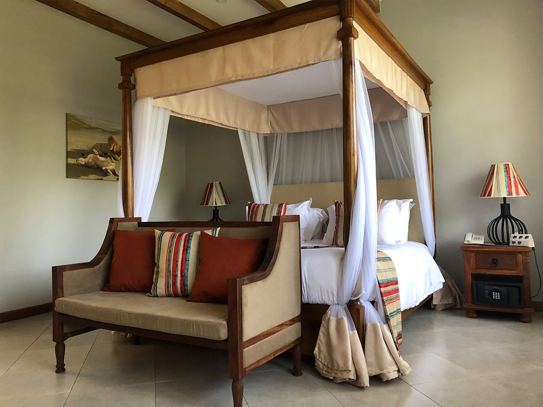 Arusha Planet Lodge Executive-bedroom